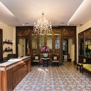 Hotel Aava