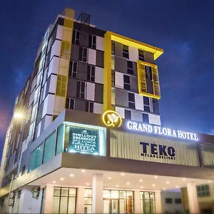 Отель Grand Flora