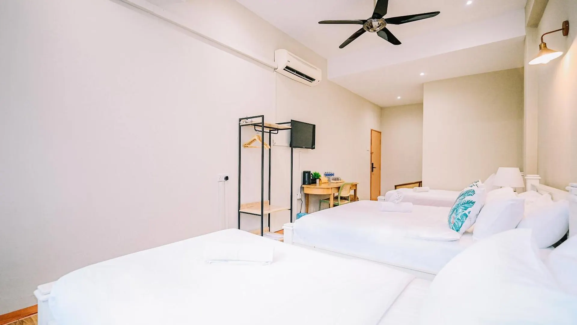 Hotel Swing & Pillows - Jonker Street Malacca
