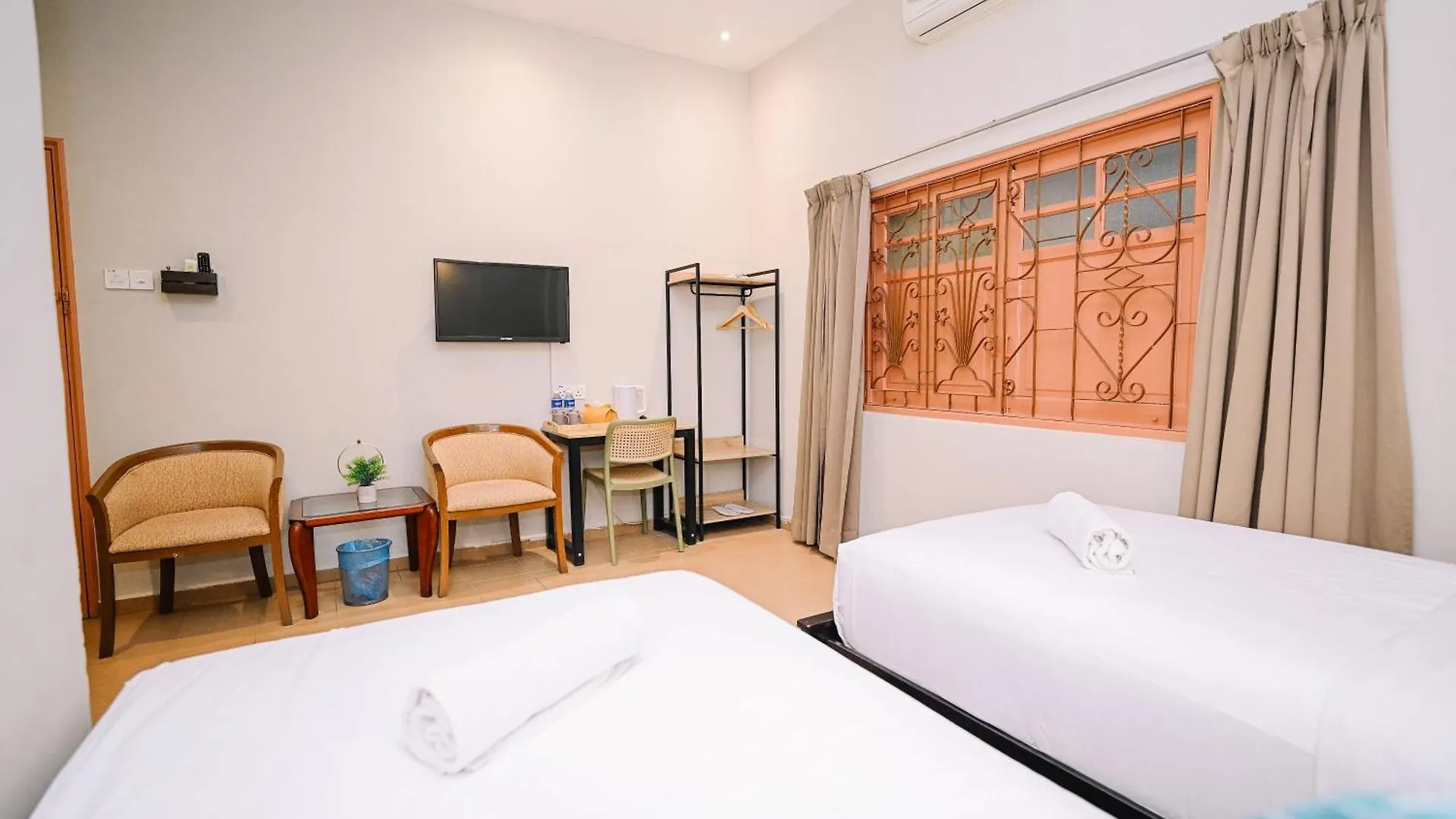 Swing & Pillows - Jonker Street Malacca 2*,  Malasia